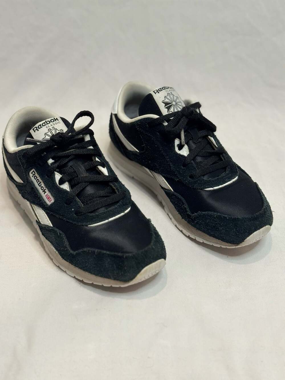 Reebok - Classic Nylon Sneakers Suede Trim - Black/White‎ - 4 - Kids